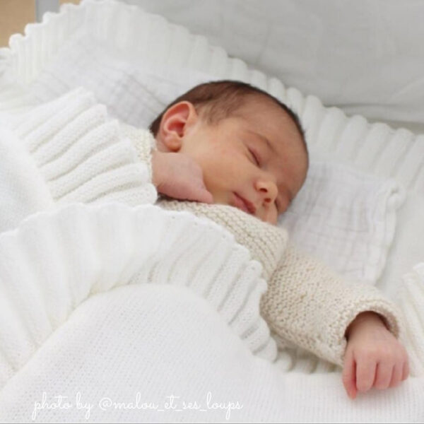 Nid d'ange tricot blanc
