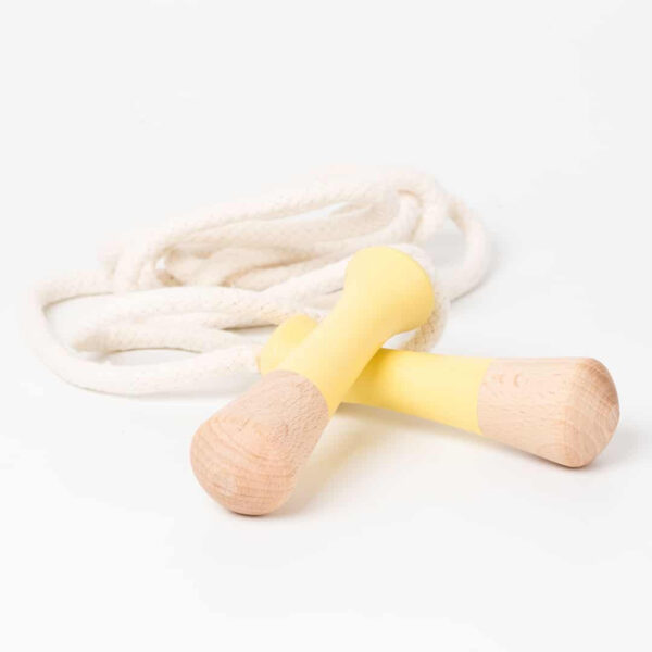 corde à sauter jaune