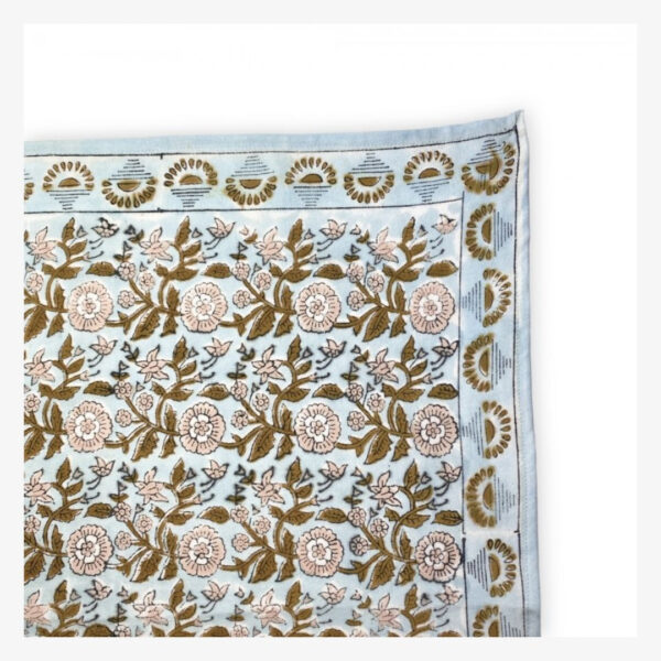 Grand foulard Latika, collection "soleil" piscine, de la marque Apaches Collections.