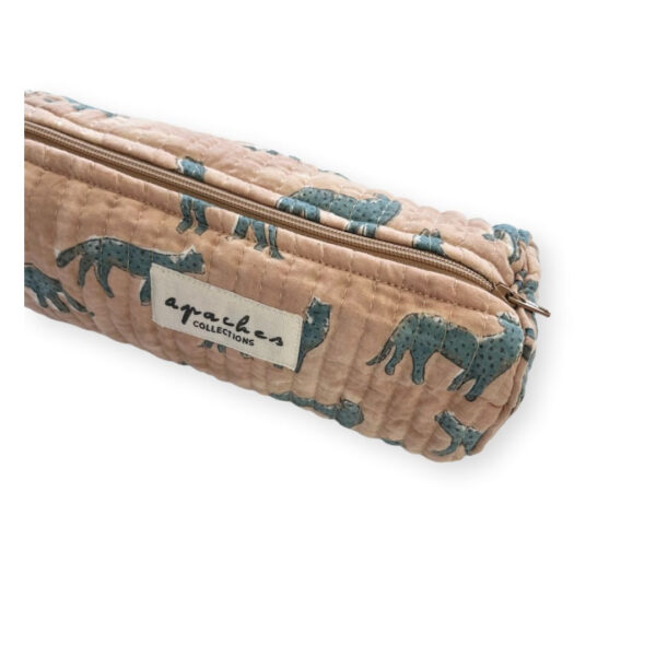 Trousse beige avec léopard vert- Apaches Collections