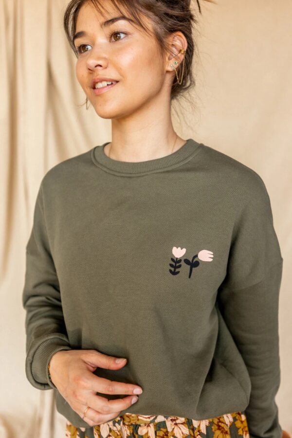 sweat sunday couleur kaki de la marque apaches collections