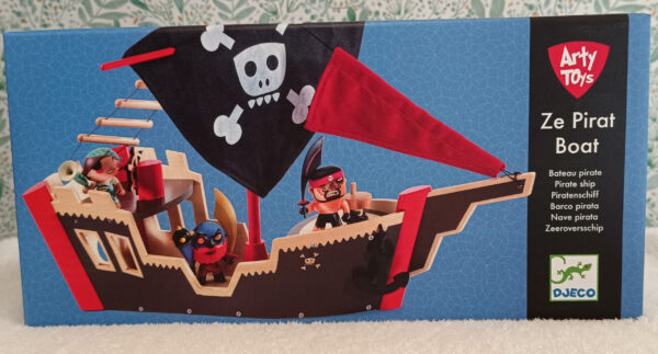 bateau pirate arty toys de la marque djeco